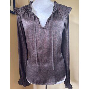 Gap Women’ Western Style Satin Long Sleeve Blouse Size M Animal‎ Print Country